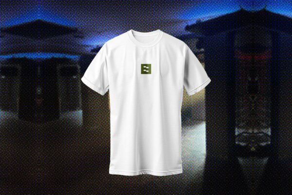 T-shirt MEET "Vietato Ballare" Bianca con dettaglio verde/rosa - immagine 2